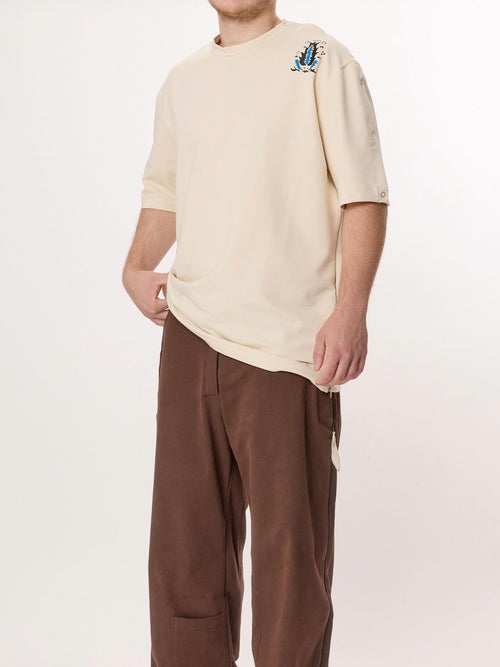 WYNflair Adaptive T-Shirt – Cream | Easy Dressing Shirt for Disabilities, Injuries, & Limited Mobility – Full-Opening Unisex Tee with Side & Shoulder Access