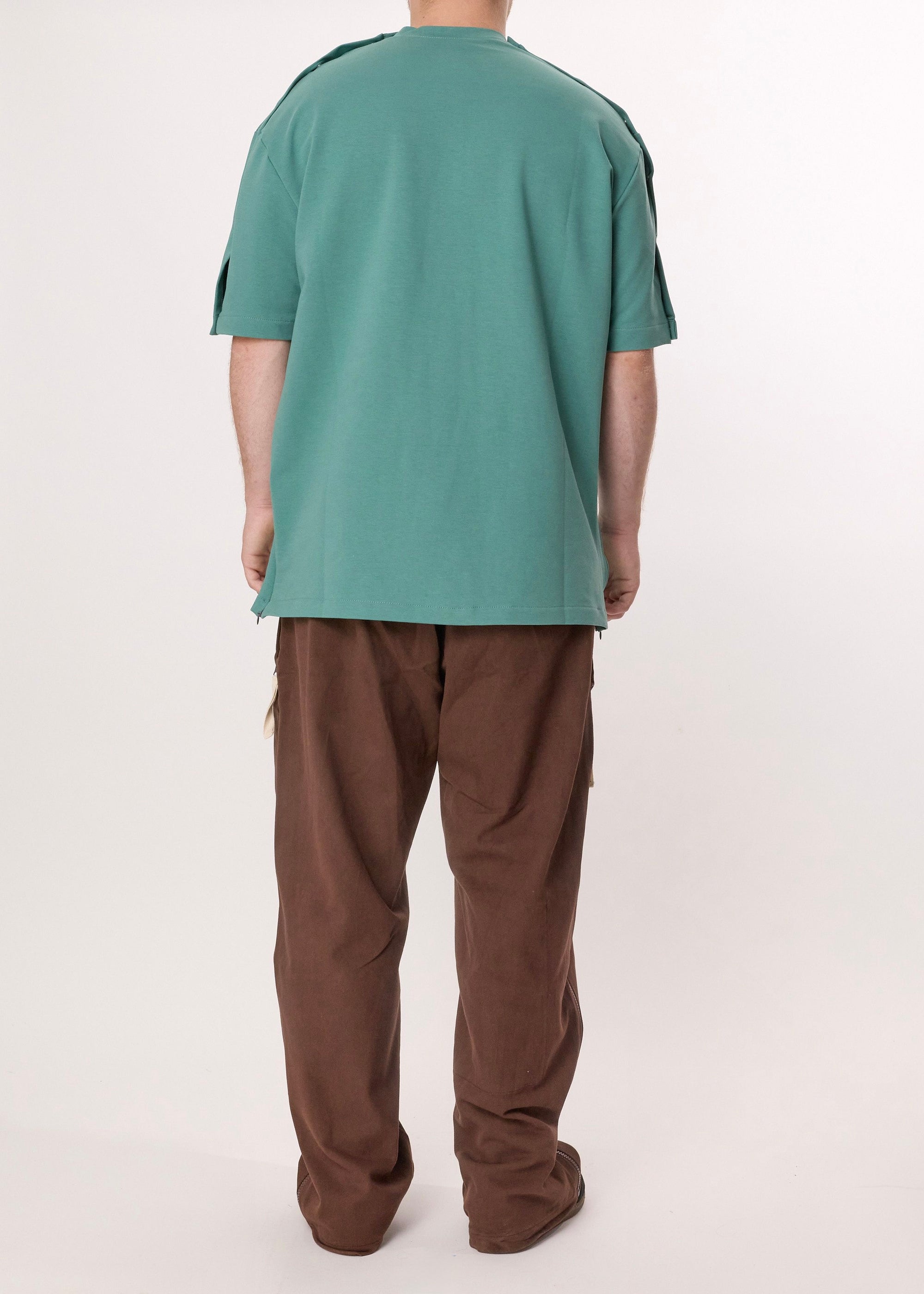 WYNflair Adaptive T-Shirt – Green | Inclusive Shirt for Disabilities, Injuries & Limited Mobility – Full Side & Shoulder Access, Unisex, Comfortable, Stylish